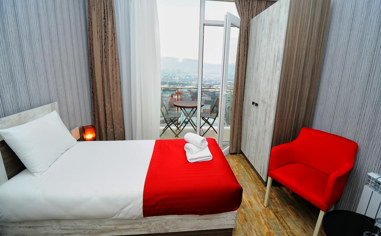 โรงแรมคอลคี Tbilisi ภายนอก รูปภาพ